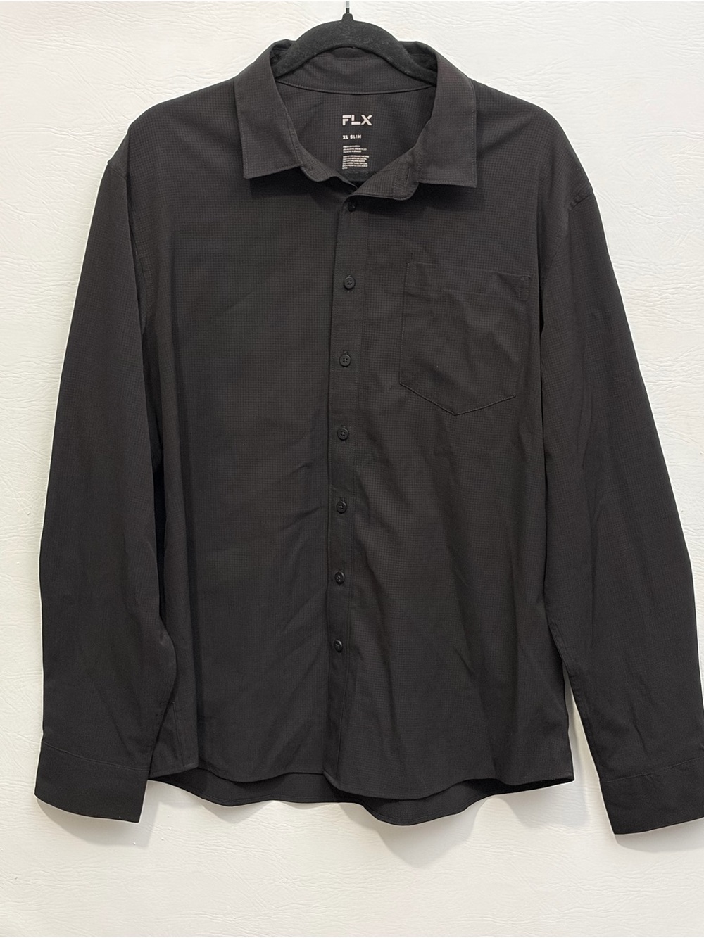FLX black men's button-down long-sleeve performance shirt in a slim fit XL